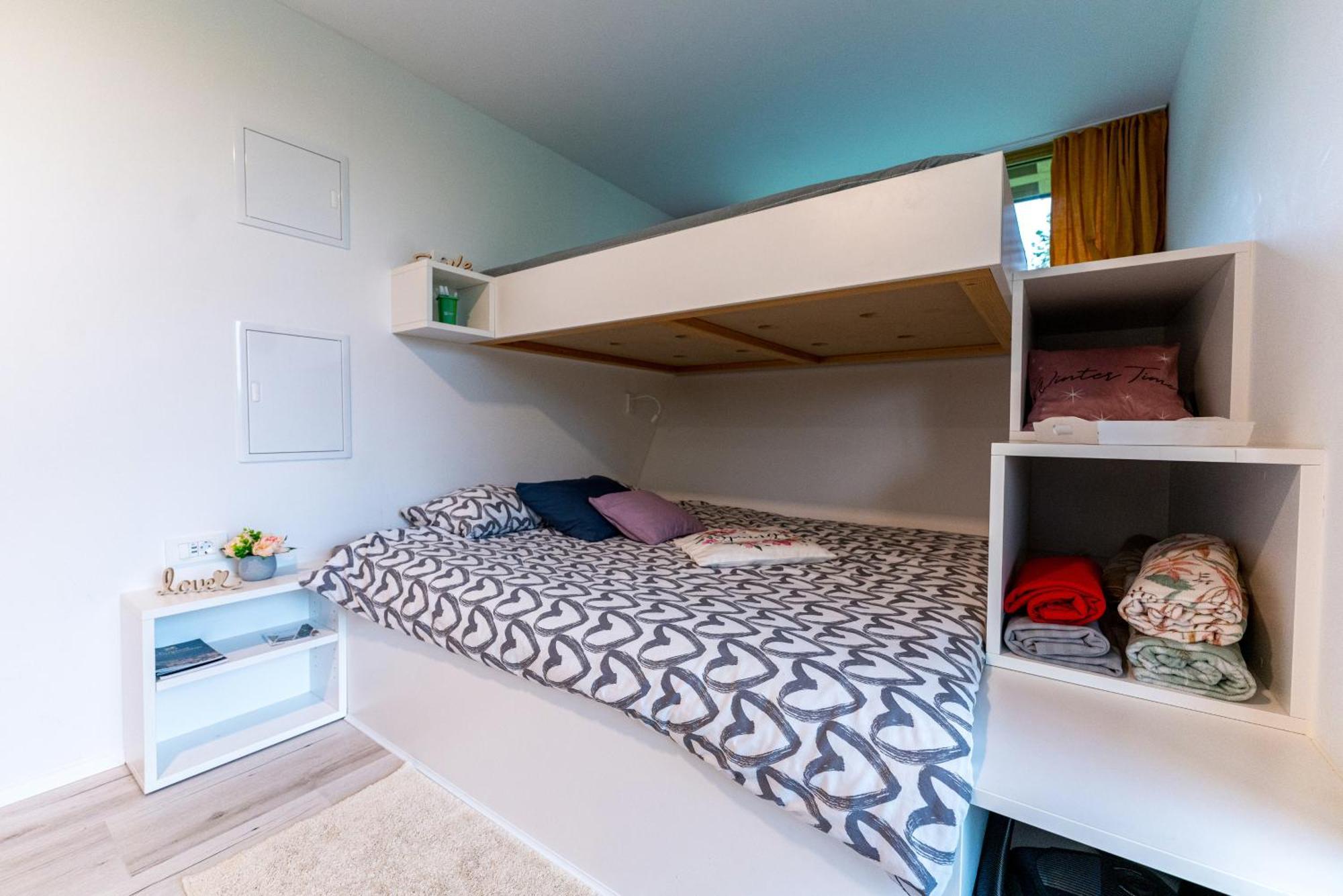 Holiday House Hona Lux Velike Lasce Exterior foto